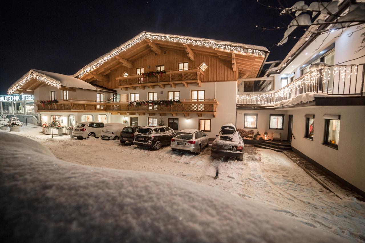 Aparthotel Steger Wagrain Bagian luar foto